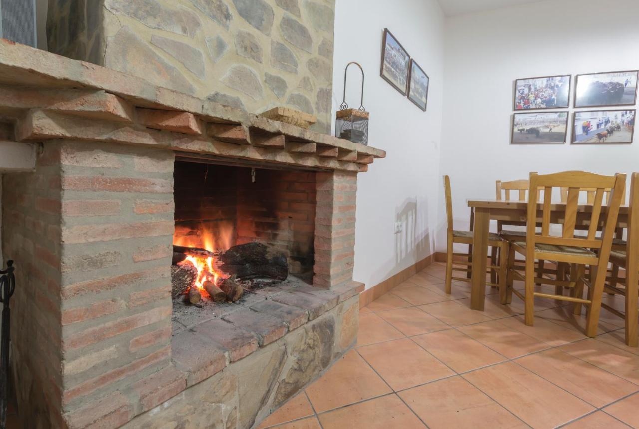 Casa Rural La Fuente Segura de León Kültér fotó